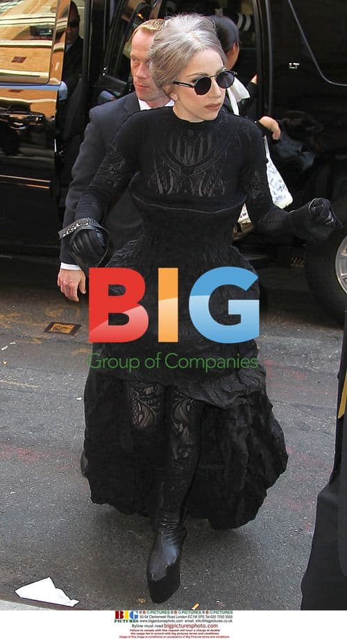 Lady Gaga Arrives at NYC Benefit