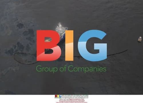 Crews Collect Oil After Deepwater Horizon Spill