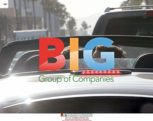 Jessica Stroup and Dustin Milligan Kiss