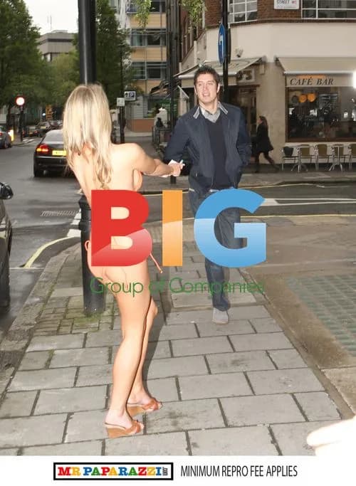 Vernon Kay Spotted Running Late For Radio 1 Show