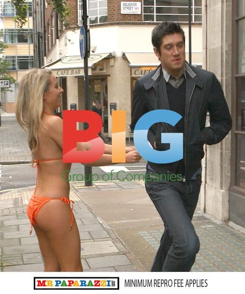 TV Personality Vernon Kay Runs Late