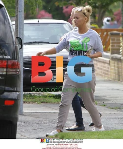 Kerry Katona's Sunday Lunch Outing