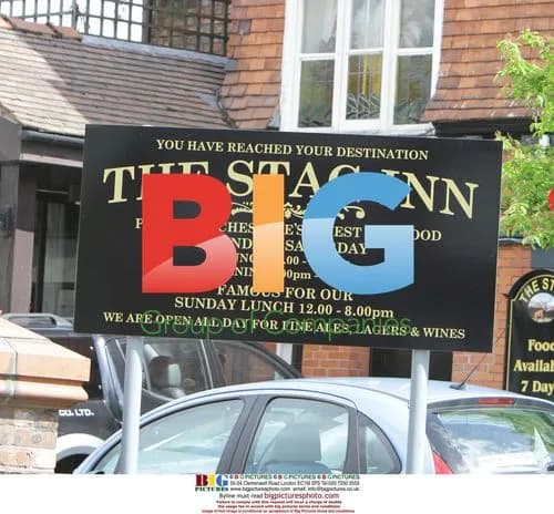 Kerry Katona goes to pub for Sunday lunch