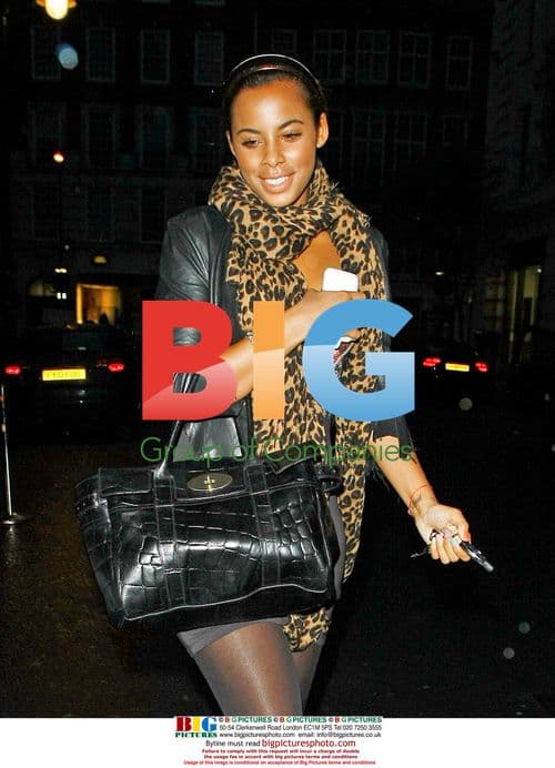 Rochelle Wiseman and Aaron Renfree