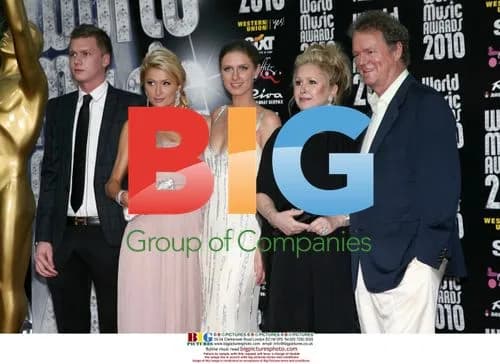 Paris Hilton Family at World Music Awards 2010