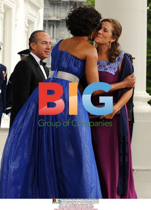 First Lady Michelle Obama Welcomes Mexican Officials