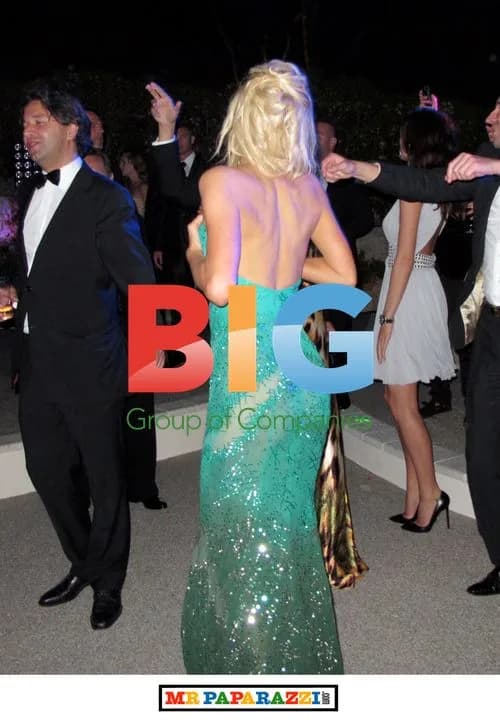 Paris Hilton at 2010 amfAR Gala