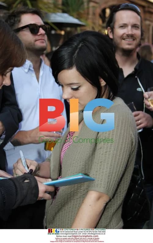 Lily Allen Signing Autographs in London