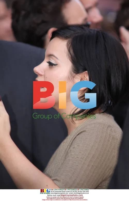 Lily Allen Meets Fans in London
