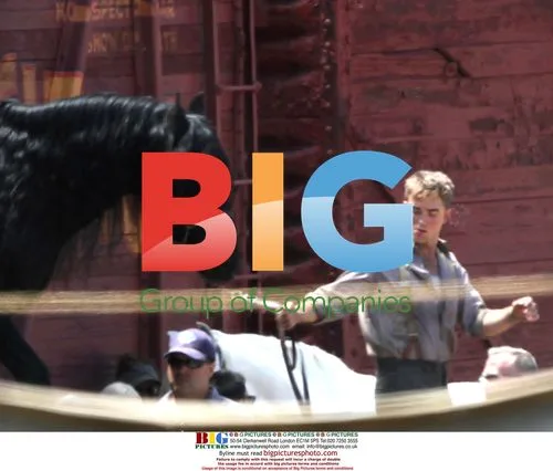 Robert Pattinson on Set of 'Water For Elephants'