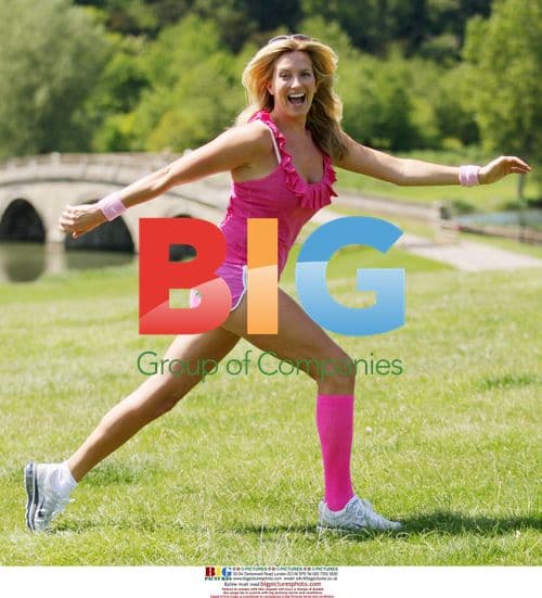 Penny Lancaster Stewart & Denise Lewis at Pink Ribbon Walk