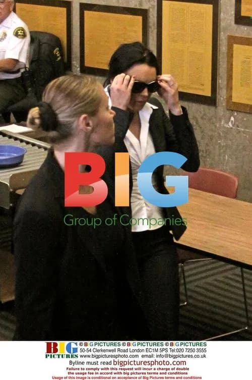 Lindsay Lohan Arrives for Court Hearing