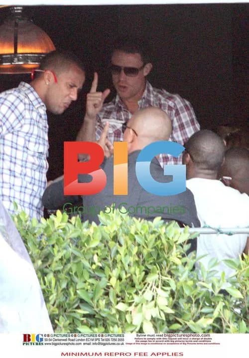 Wayne Bridge parties with friends in LA