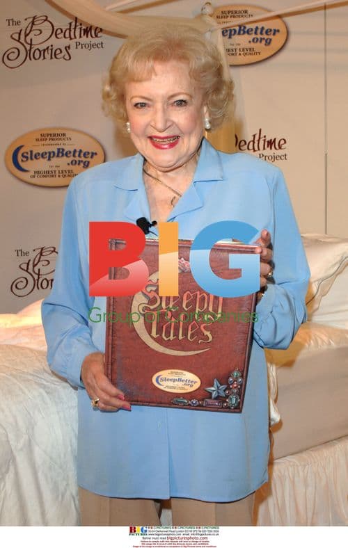 Betty White Celebrates Bedtime Stories