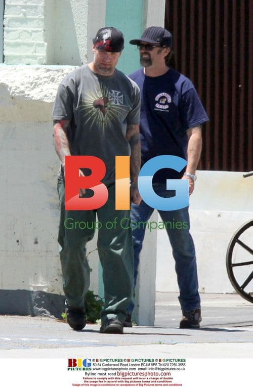 Jesse James takes lunch break