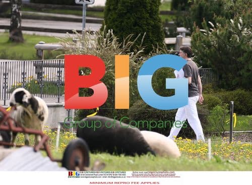 Mandelson and Rothschild in Klosters