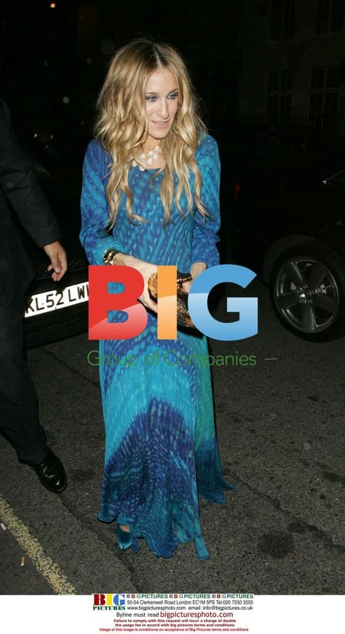 Sarah Jessica Parker Returning to Hotel