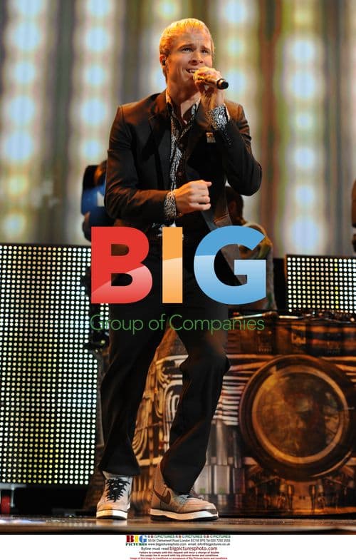 Brian Littrell Performs with Backstreet Boys