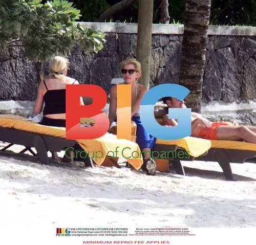 Heather Mills on Beach Holiday with Boyfriend
