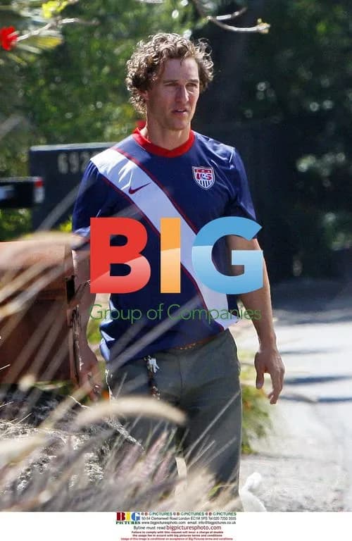 Matthew McConaughey Leaves for Memorial Day