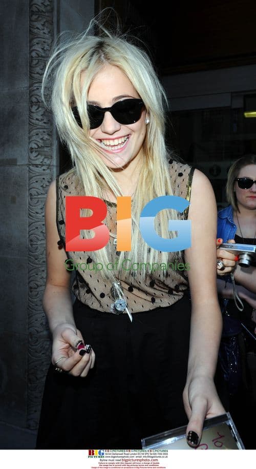 Pixie Lott at Radio 1