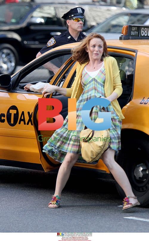 Jayma Mays on set of 'The Smurfs'