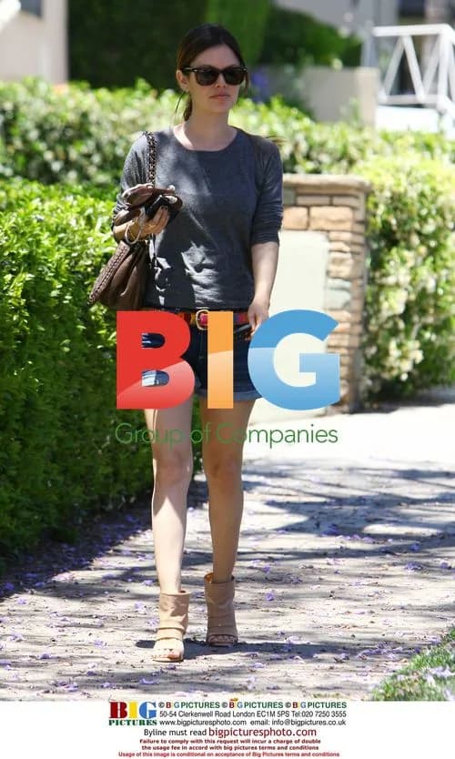 Rachel Bilson Out in Los Feliz