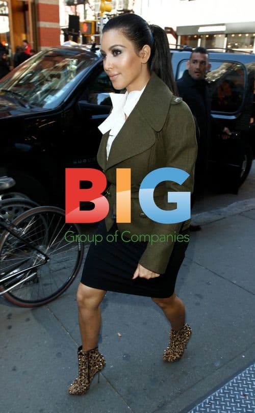 Kim Kardashian Arriving at NYC Store