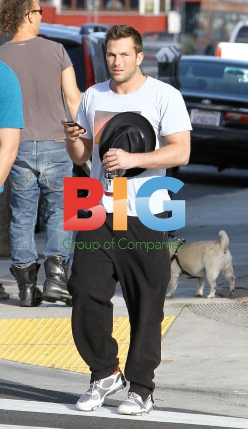 Doug Reinhardt Halloween Shopping