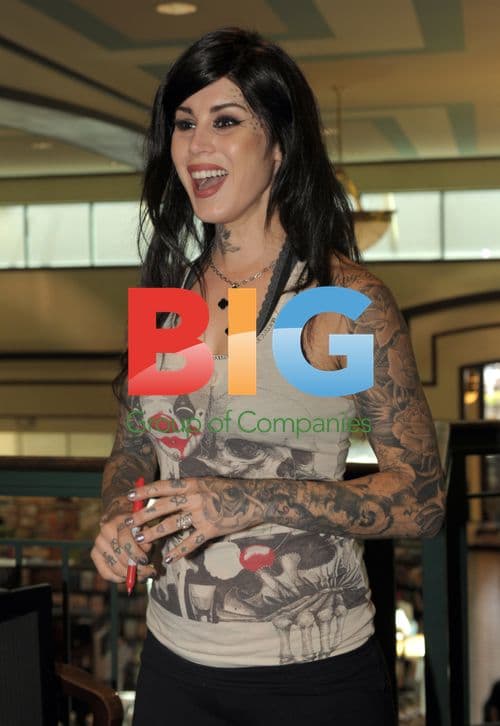 Kat Von D Signs 'The Tattoo Chronicles' in Miami