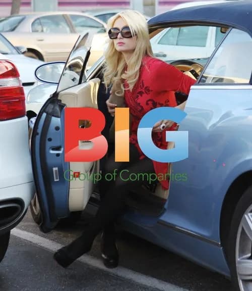 Hilton Sisters Run Errands in Beverly Hills