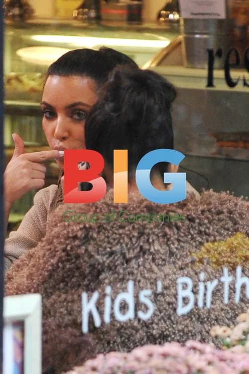 Kim and Kourtney Kardashian in NYC