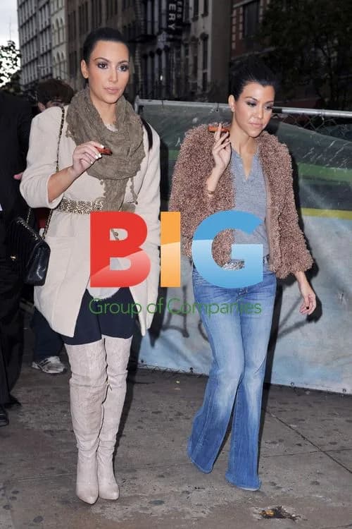 Kim and Kourtney Kardashian leave NYC hotel
