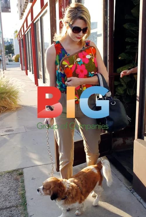 Mischa Barton Walking Dog in Beverly Hills