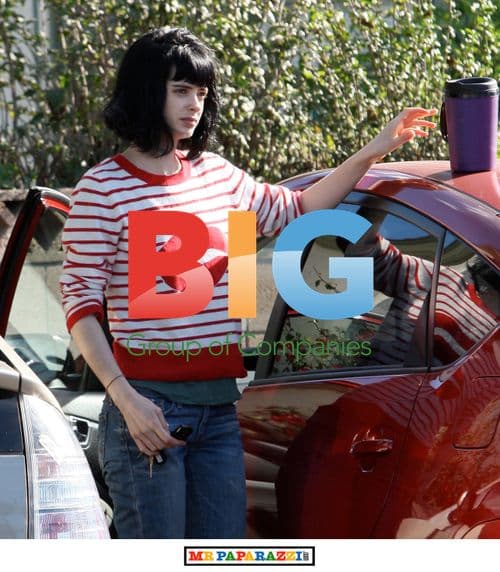 Krysten Ritter Filming BFF and Baby