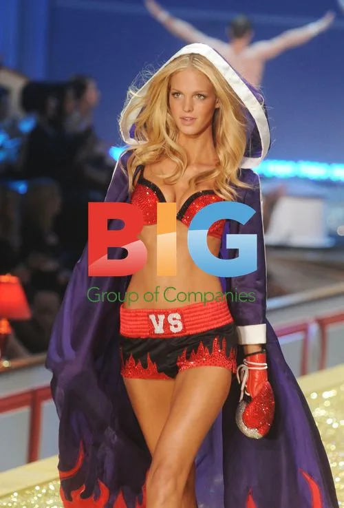 Erin Heatherton at Victoria's Secret Fashion Show