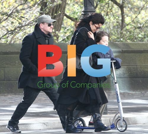 Bono takes a walk with family in NYC
