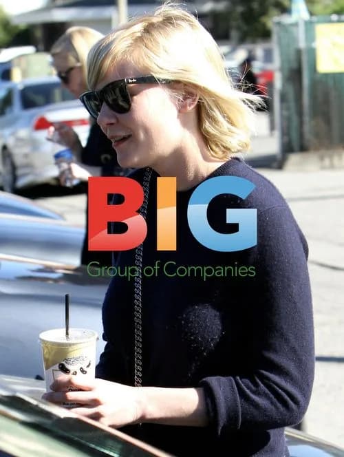 Kristen Dunst leaves Sharkeys in Studio City