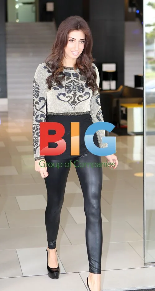 Stacey Solomon Leaves Holiday Inn for Filming