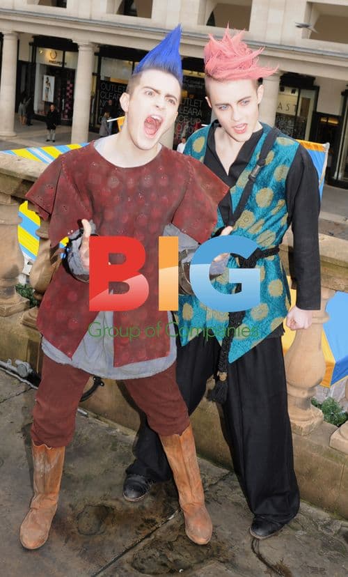 Jedward at Nintendo's Dragons Quest IX Launch