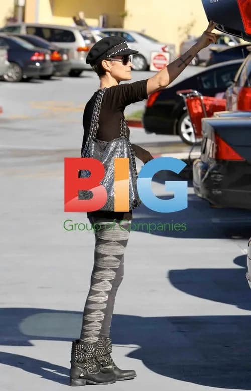 Laeticia Hallyday Shopping in LA