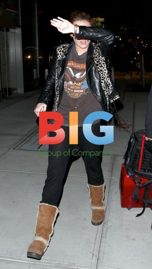 Miley Cyrus out in NYC