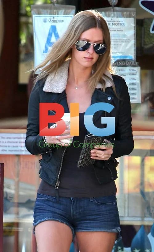 Nicky Hilton Picks Up Coffee in CA