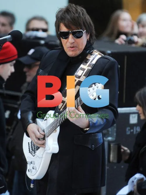 Bon Jovi Performs on Today Show