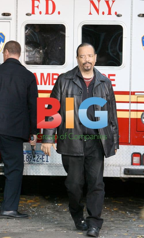 Christopher Meloni and Ice-T on SVU Set