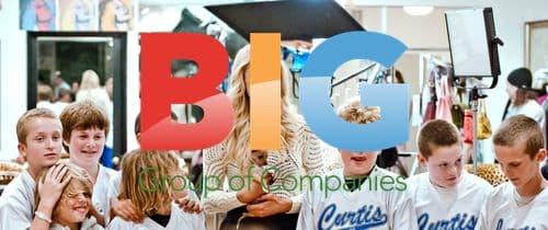 Paris Hilton and Brooke Muller at Beverly Glen Mall