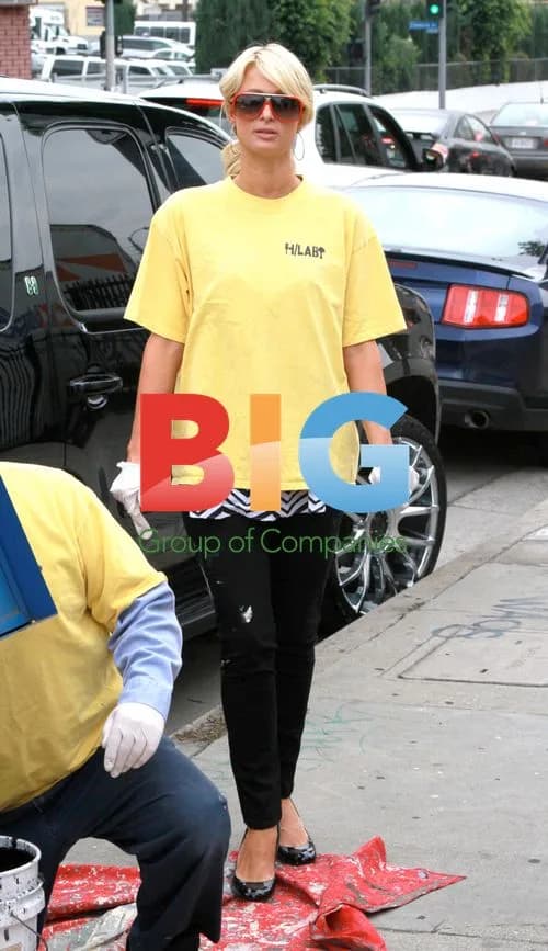 Paris Hilton Performs Community Service