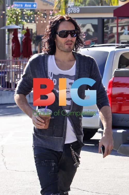 Russel Brand Stops for Coffee in West Hollywood