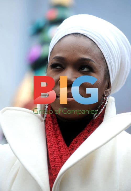 India.Arie at Macy's Thanksgiving Parade