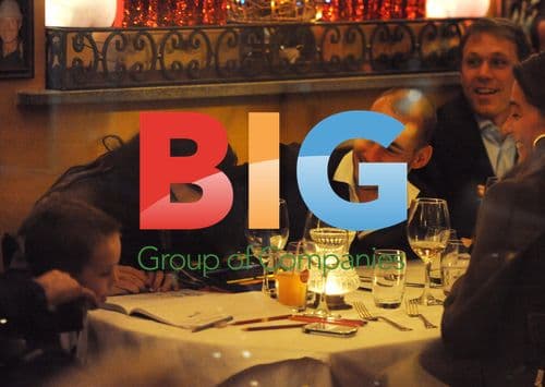 Wesley Sneijder and Yolanthe with Marco Van Basten in Milan